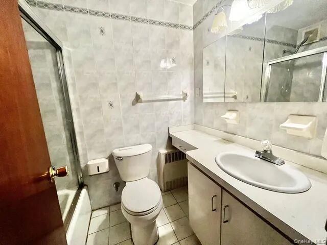 86-42 26th Avenue 3, Brooklyn, NY 11214