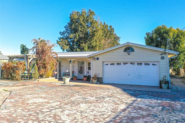 130 RIBBON PARKWAY, Lake Wales, FL 33898