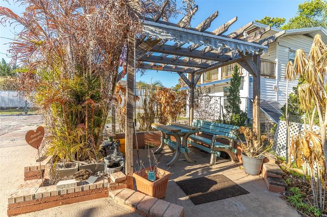 130 RIBBON PARKWAY, Lake Wales, FL 33898