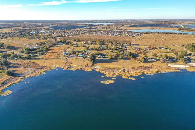 130 RIBBON PARKWAY, Lake Wales, FL 33898