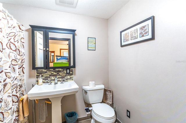 130 RIBBON PARKWAY, Lake Wales, FL 33898