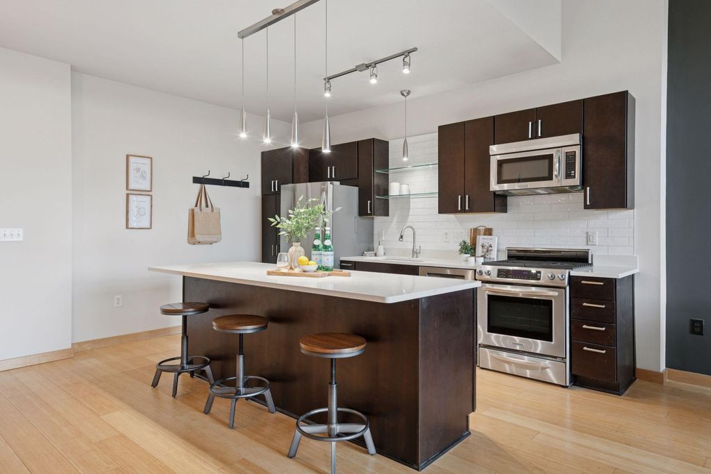 521 2nd Street SE 507, Minneapolis, MN 55414