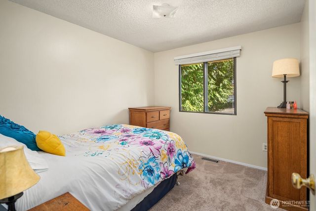 13113 80th Avenue NE, Kirkland, WA 98034