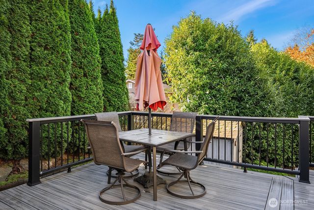 13113 80th Avenue NE, Kirkland, WA 98034