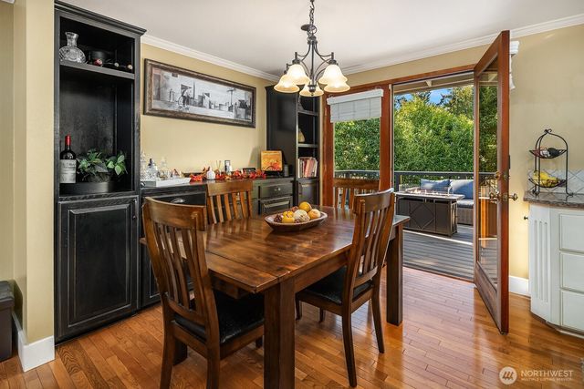 13113 80th Avenue NE, Kirkland, WA 98034