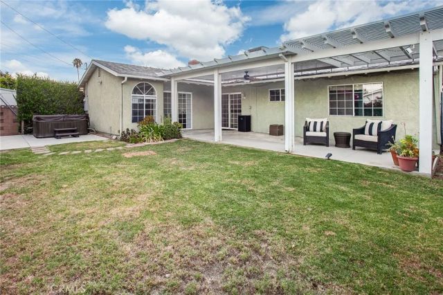 23340 Hartland Street, West Hills, CA 91307