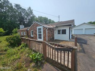 19 Feld Avenue, Queensbury, NY 12804