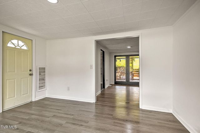 4310 Gate City Highway, Bristol, VA 24202