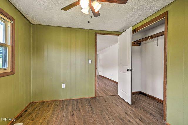 4310 Gate City Highway, Bristol, VA 24202
