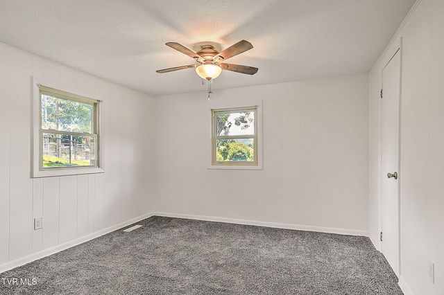 4310 Gate City Highway, Bristol, VA 24202