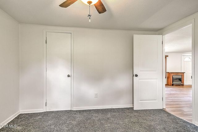 4310 Gate City Highway, Bristol, VA 24202