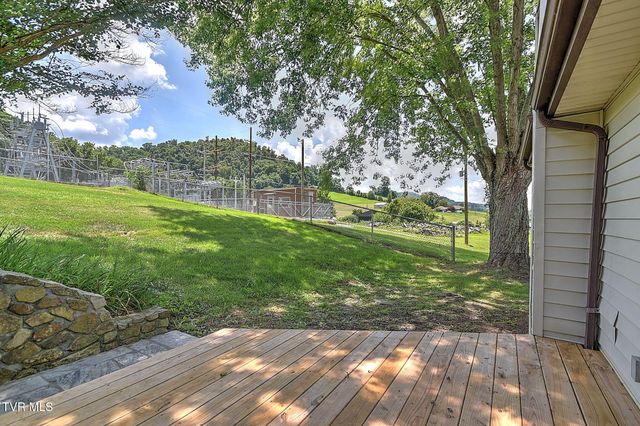 4310 Gate City Highway, Bristol, VA 24202