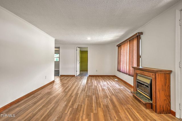 4310 Gate City Highway, Bristol, VA 24202