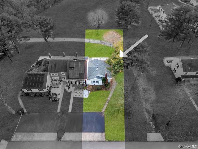 65 Federal Lane, Coram, NY 11727