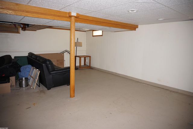 25287 Leach Street, Roseville, MI 48066