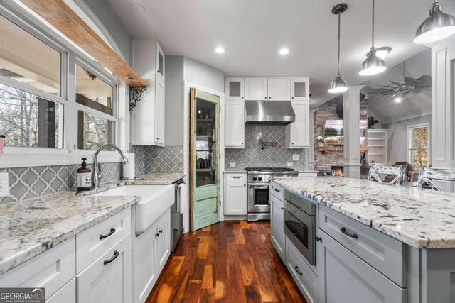 641 Bill Watkins Road, Hoschton, GA 30548