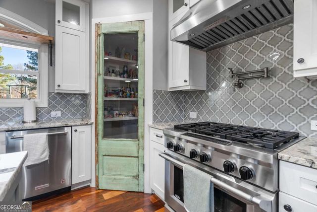 641 Bill Watkins Road, Hoschton, GA 30548