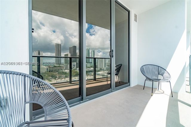1600 NE 1st Ave 1204, Miami, FL 33132