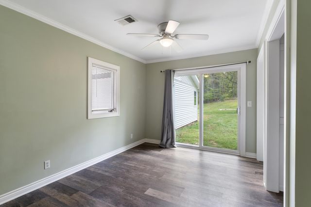 7924 Pine Island Court NE, Belmont, MI 49306
