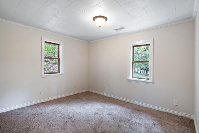 7924 Pine Island Court NE, Belmont, MI 49306
