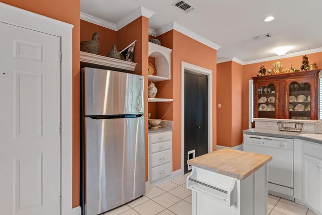 618 Sunnybrook, Longview, TX 75605