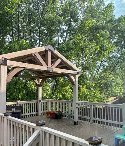 692 White Face Dr, Clarksville, TN 37040