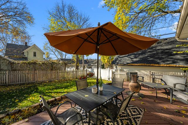 311 Ohio Avenue, St. Charles, IL 60174