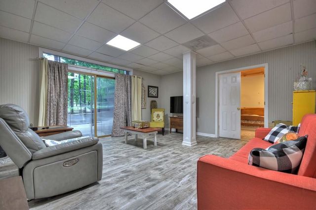 76 White Oak Drive, Blue Ridge, GA 30513