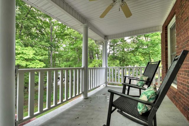 76 White Oak Drive, Blue Ridge, GA 30513