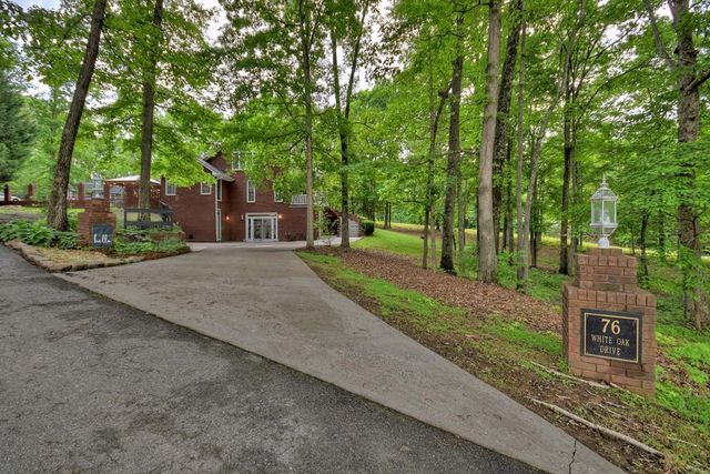 76 White Oak Drive, Blue Ridge, GA 30513
