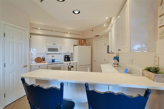 5300 S ATLANTIC AVENUE 6-402, New Smyrna Beach, FL 32169