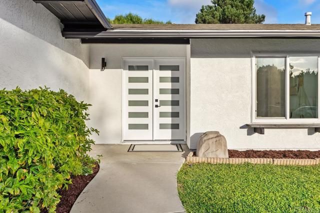 1356 Pleasant Hill Street, Escondido, CA 92026