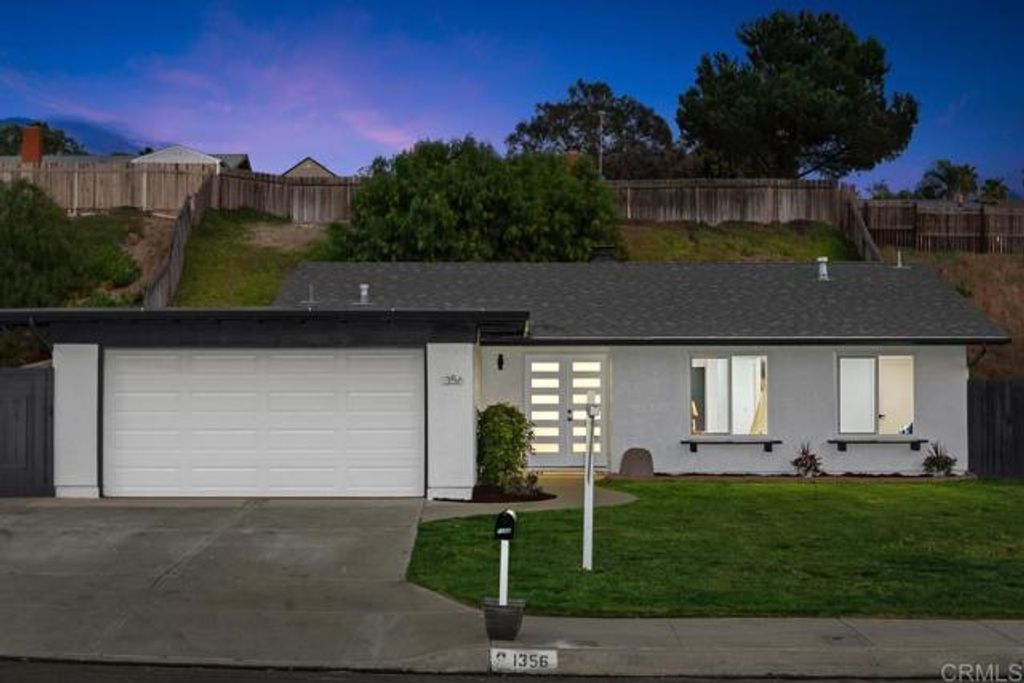 1356 Pleasant Hill Street, Escondido, CA 92026