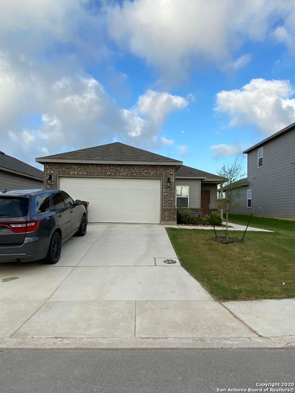 4511 heathers star, St Hedwig, TX 78152