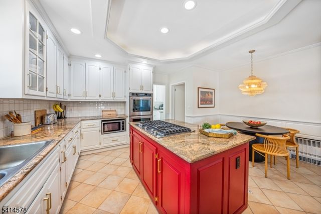 245 Montrose Ave, South Orange Village Twp., NJ 07079