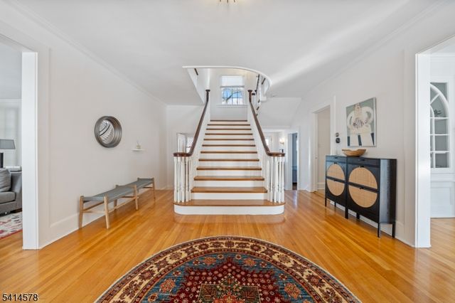 245 Montrose Ave, South Orange Village Twp., NJ 07079