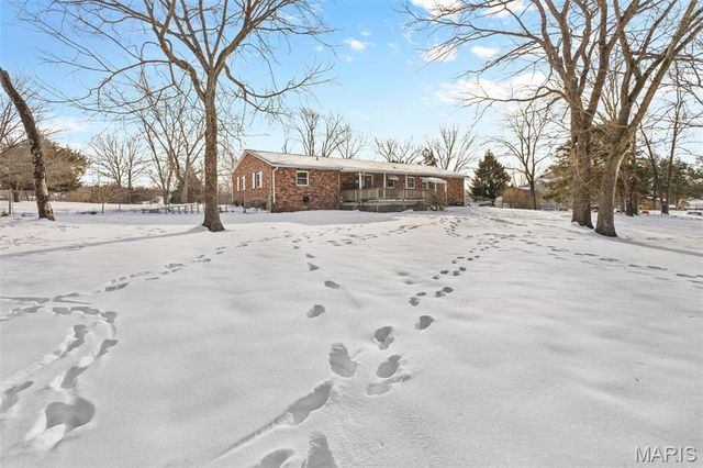 5255 Hillsboro Road, Farmington, MO 63640