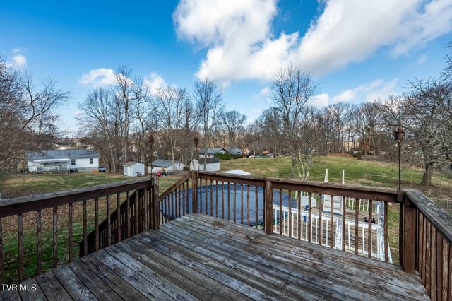 115 Maple Ridge Drive, Jonesborough, TN 37659