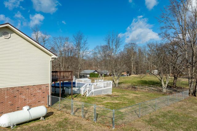115 Maple Ridge Drive, Jonesborough, TN 37659