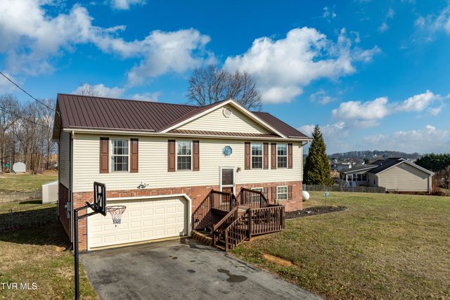 115 Maple Ridge Drive, Jonesborough, TN 37659