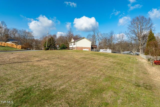 115 Maple Ridge Drive, Jonesborough, TN 37659