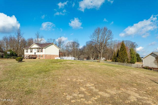 115 Maple Ridge Drive, Jonesborough, TN 37659
