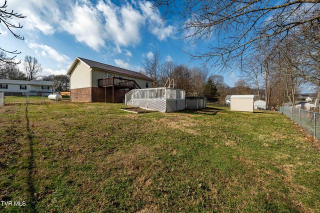 115 Maple Ridge Drive, Jonesborough, TN 37659