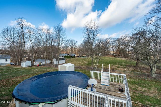 115 Maple Ridge Drive, Jonesborough, TN 37659