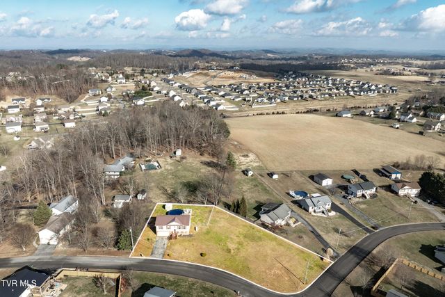 115 Maple Ridge Drive, Jonesborough, TN 37659