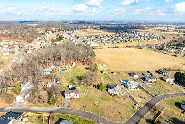 115 Maple Ridge Drive, Jonesborough, TN 37659