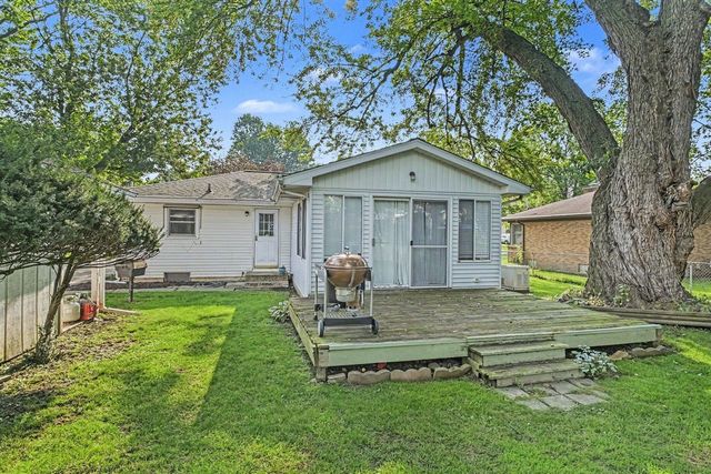 527 Fairfield Avenue, Grand Rapids, MI 49504