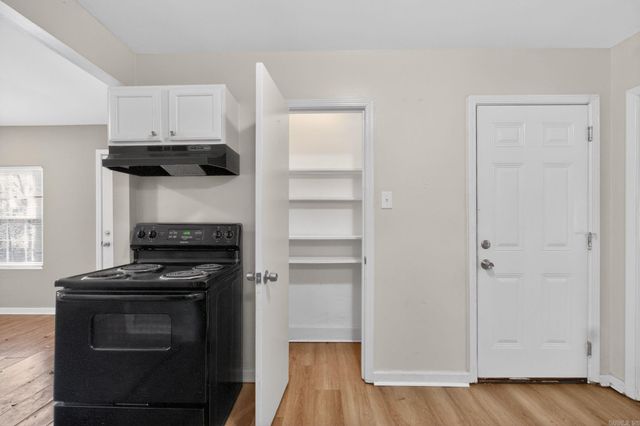 4 Wellford Drive, Little Rock, AR 72209