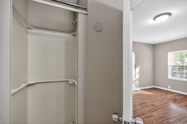 4 Wellford Drive, Little Rock, AR 72209