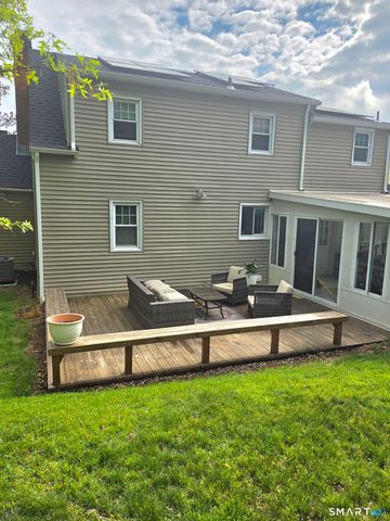 21 Ruby Street, New Haven, CT 06515